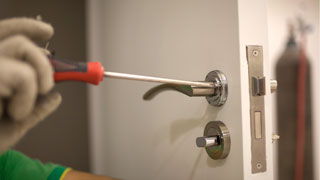 Commercial Locksmith at 90069 West Hollywood, California
